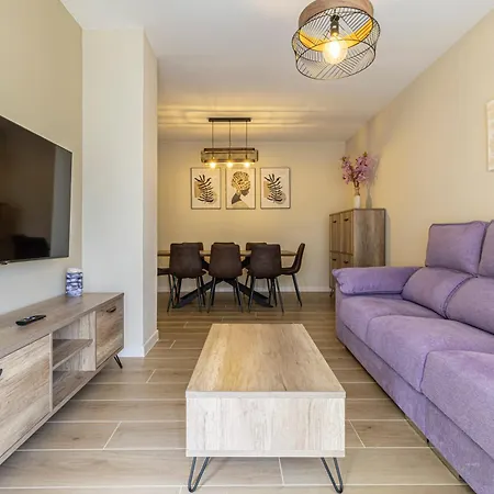 Allo Europa Ii Parking Piscina Padel 4 * Χέρεζ