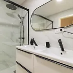 Allo Europa Ii Parking Piscina Padel 4 Apartment *