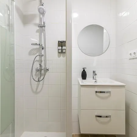 Allo Europa Ii Parking Piscina Padel 4 Апартаменты