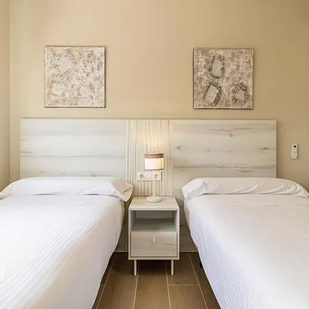 Allo Europa Ii 4 Habitaciones-piscina-padel-parking Apartment Jerez de la Frontera