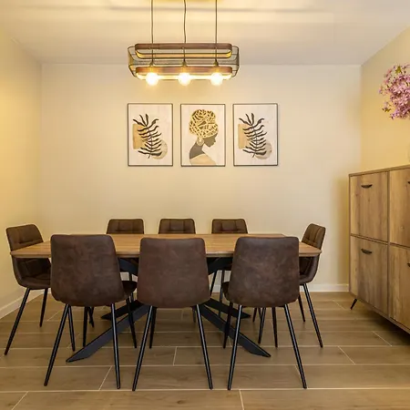 Allo Europa Ii 4 Habitaciones-piscina-padel-parking Apartment *