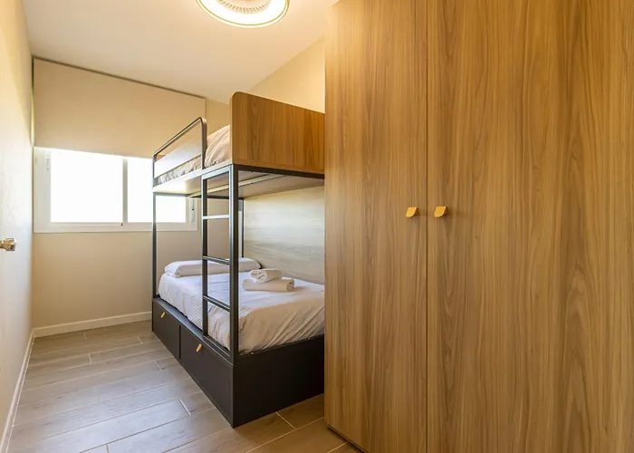 Allo Europa Ii Parking Piscina Padel 4 Jerez de la Frontera