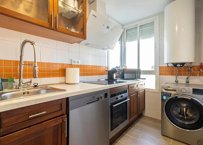 Allo Europa Ii Parking Piscina Padel 4 Apartment *