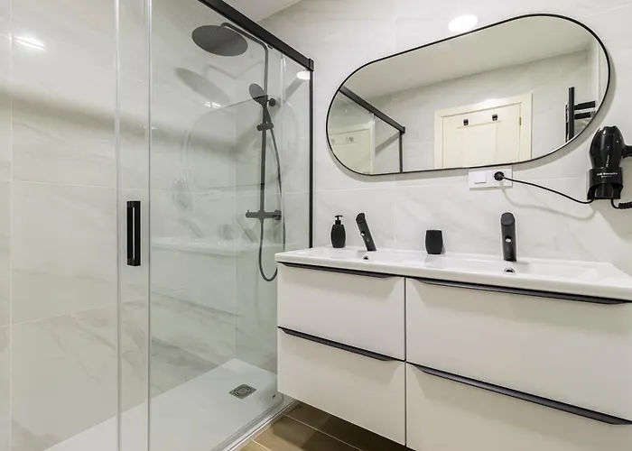 Allo Europa Ii Parking Piscina Padel 4 Apartment *