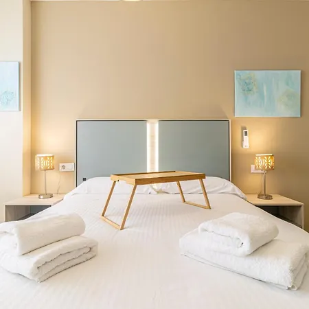 Allo Europa Ii Parking Piscina Padel 4 Apartamento *