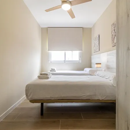 Allo Europa Ii Parking Piscina Padel 4 Apartamento *