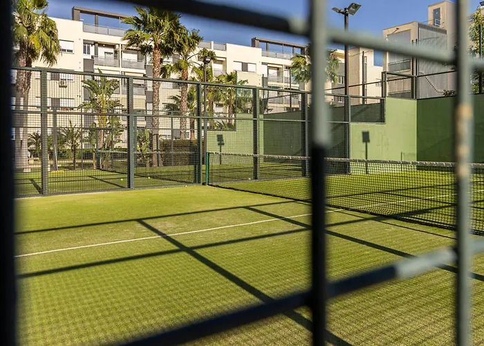 Allo Europa Ii Parking Piscina Padel 4 *