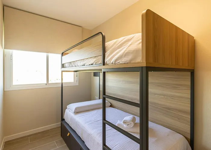 Allo Europa Ii Parking Piscina Padel 4 Apartament *