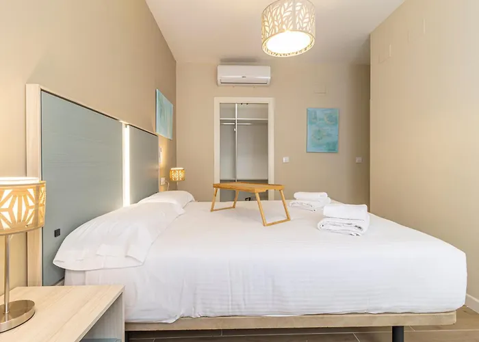 Allo Europa Ii Parking Piscina Padel 4 * Jerez de la Frontera