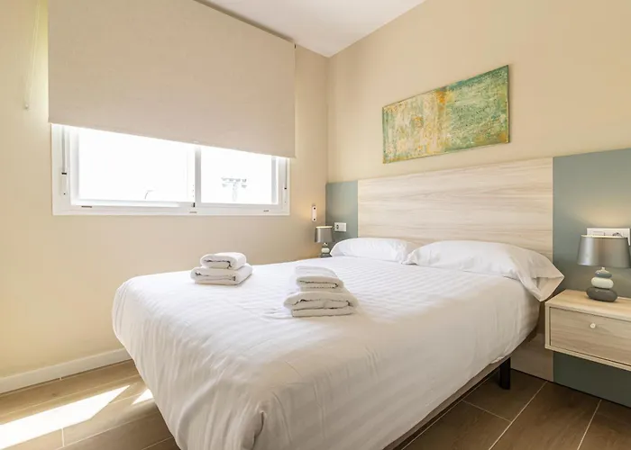 Apartament Allo Europa Ii Parking Piscina Padel 4 *